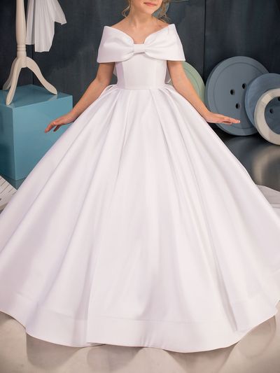 Ball-Gown/Princess Short Sleeves Satin First Communion Dresses Flower Girl Dresses Girls Birthday Dresses Sweep Train Bow Ivory #227244 - lalamira White Dress For Kids Girl, White Dresses For Kids, White Dress For Kids, Satin Princess Dress, Girls Birthday Dresses, Kids Wedding Dress, Comunion Dress, White Gown Dress, Kids Flower Girl Dresses