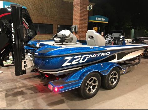 Bass power boats for sale - boats.com Bass Boats For Sale, Aluminum Bass Boats, Bass Boats, Power Boats For Sale, Aluminum Fishing Boats, Deck Layout, Custom Trailers, Mercury Outboard, Front Deck