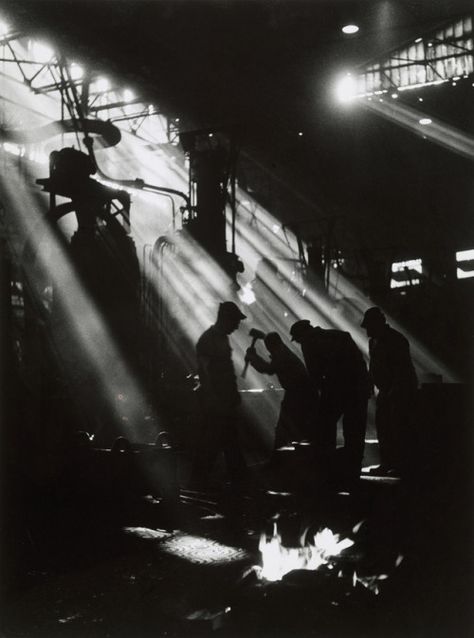 Les Halles Paris, Willy Ronis, Andre Kertesz, Edward Weston, Robert Doisneau, Ellen Von Unwerth, La Forge, Shadow Photography, Industrial Photography