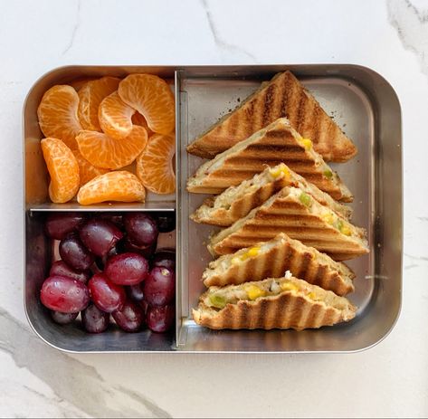 Good For School Lunches, Food Ideas For Lunch At School, School Food Ideas Lunch Boxes, Aesthetic Lunch Ideas For School, Lunch Box Idee, Ideas De Snacks Saludables, Lunch Snacks For Kids, Ideas De Lunch, Easy Lunch Snacks