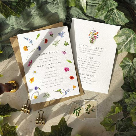 Save The Date Text, British Wildflowers, Evening Wedding Invitations, Wildflower Wedding Invitations, Wildflower Paintings, Save The Date Karten, Wildflower Meadow, Green Envelopes, Luxury Card