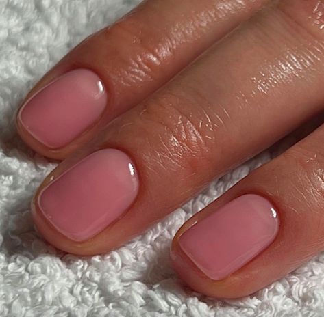 Minimalist Pink Nails, Rose Pink Nails, Pale Nails, Korean Trends, Short Pink Nails, Pink Wedding Nails, Trendy Manicure, Blush Pink Nails, Pale Pink Nails