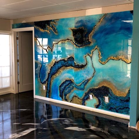 Resin Art Countertop, Epoxy Decor, Epoxy Wall Art, Epoxy Floor Designs, Epoxy Resin Wall, Resin Paintings, Epoxy Countertops, Epoxy Wall, Stone Wall Design