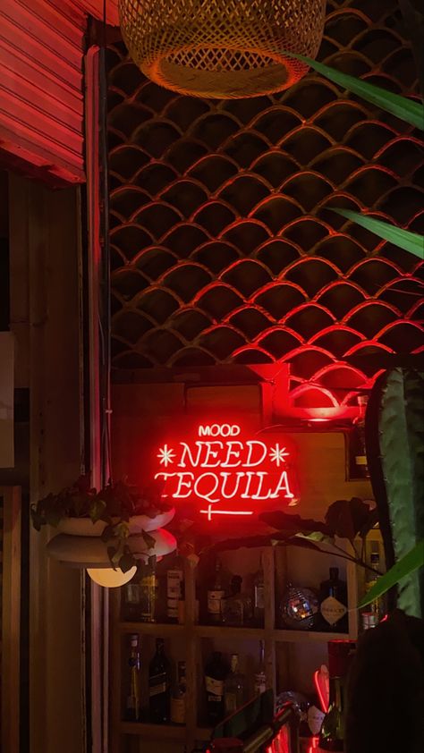 Mexico Red Aesthetic, Latin Night Club, Mexican Vibes Aesthetic, Modern Mexican Restaurant Design, Birthday Ig, Mexican Restaurant Design, Mexican Bar, Party Night Club Aesthetic, Night Club Aesthetic