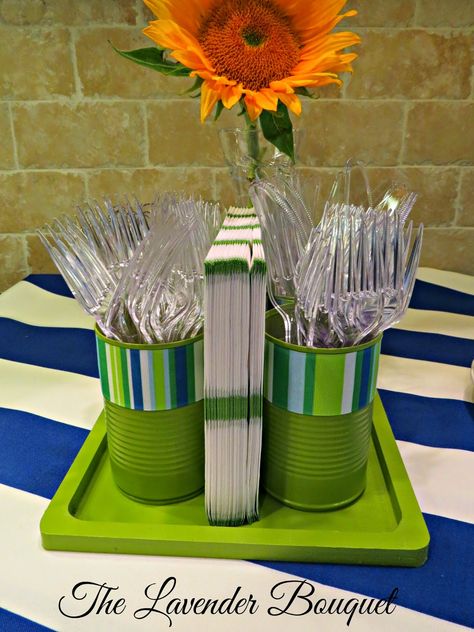 Diy Utensil Caddy, Cutlery Caddy, Silverware Caddy, Diy Utensils, Tool Caddy, Silverware Holder, Lavender Bouquet, Tin Can Crafts, Rv Ideas