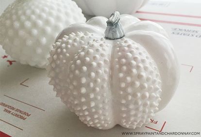 diy hobnail milk glass pumpkin, crafts, seasonal holiday decor Pumpkin Wreath Diy, Shabby Chic Fall, Milk Glass Decor, Mercury Glass Diy, Milk Glass Collection, Pumpkin Topiary, Plastic Pumpkins, Faux Pumpkins, Rustic Fall Decor