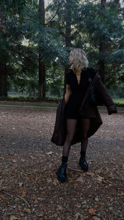 Fall fashion, fall outfit, all black outfit inspo, all black outfit, all black fall outfit, black fall outfit, black romper, brown puffer jacket, platform boots, black purse, style inspo, style look book, fall fashion inspo, instagram aesthetics, fall aesthetic, all black style, fall style, fall inspo, pose ideas, fall photo ideas All Black Outfit Fall, Black Outfit Fall, All Black Style, Brown Puffer Jacket, Look Grunge, All Black Outfit, Dark Fashion, Edgy Outfits, Looks Style