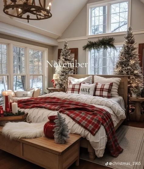 Holiday Bedroom Decor, Holiday Bedroom, Christmas Decorations Apartment, Holiday Room, Cozy Christmas Decor, Christmas Apartment, Christmas Decor Inspiration, Christmas Bedding, Christmas Decorations Bedroom