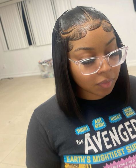 Styles With Bob Wig, Cute Bob Wig Hairstyles, Bob Hairstyles For Black Women Frontal, Wig Edges Ideas Side Part, Short Black Wig Hairstyles, Bob Hairstyles Lace Wig, Short Wig Install Styles, Bob With Bun, Styles For Bob Wig