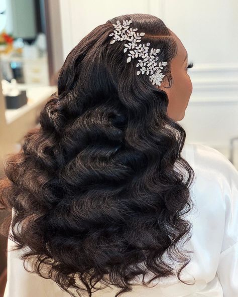 DMV Bridal Hairstylist on Instagram: “Good Morning Loves Just dropping some visuals on your timeline. Don’t drown now 🌊🌊🌊 Frontal wig/ Styling @hairbymicdiva Bridal…” Bridal Up Do With Veil, Black Woman Bridal Hair, Bride Hairstyles Black Women, Black Women Bridal Hairstyles, Black Bride Hairstyles, Black Brides Hairstyles, Bride Hair Down, Bride Hairstyles Updo, Bridal Hairstylist