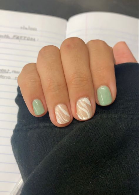 Light Green Short Nails Designs, Green Nails With Simple Design, Short Nail Ideas Natural Nails, Trendy Pastel Nails Short, Short Wavy Nails, Nail Design For Very Short Nails, Pastel Green Nails Design Short, Short Green Gel Nail Designs, Nail Inspo Short Natural Nails