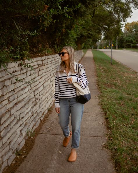 Comfy and Chic Fall Outfits | Busy Mom Outfits #momoutfits #comfyoutfits #falloutfits #bretonstripesweater Fall Millenial Outfits, Comfy Mum Outfit, Casual Sahm Outfits, Petite Mom Outfits, College Tour Outfit For Mom, Parents Weekend Outfit For Mom, Preppy Mom Outfits, Chic Mom Style, Style In Your 30s