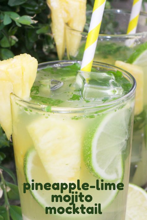 Pineapple Mint Mocktail, Lime Mojito, Summer Mocktails, Pineapple Mojito, Mojito Mocktail, Coctails Recipes, Drink Recipes Nonalcoholic, Mojito Cocktail, Pineapple Rum