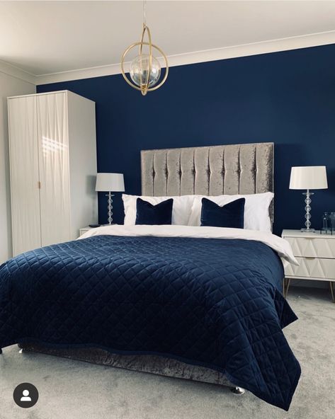 Navy grey bedroom Bedroom Ideas Navy And Grey, Blue Gold Grey Bedroom, Navy Wall Grey Bed, Navy And Grey Bedrooms, Navy Blue House Decor Ideas, Navy Grey Bedroom Ideas, Navy Painted Bedroom, Navy And Grey Bedroom Ideas, White Blue And Grey Bedroom