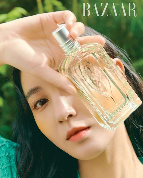 🌿#광고 @loccitanekorea | Instagram Yuri Snsd, Fragrance Campaign, Best Perfume For Men, Fragrance Photography, Bazaar Magazine, Perfume Photography, Perfume Ad, Organic Shampoo, Brighter Days