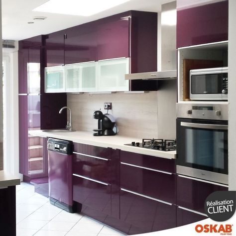 Kitchen Cabinets Color Ideas Modular Kitchen Cabinets Colour Combinations, Kitchen Cupboard Colours, Kitchen Cabinets Color Combination, Kitchen Colour Combination, Modular Kitchen Cabinets, Kitchen Layout Plans, Purple Kitchen, Kitchen Modular, Kitchen Cupboard Designs