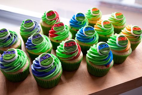 Ninja Turtle Birthday Cake, Ninja Turtle Cupcakes, Shimmer Y Shine, Mutant Ninja Turtles Party, Turtle Cupcakes, Turtle Birthday Parties, Tmnt Birthday, Ninja Turtles Birthday Party, Tmnt Party