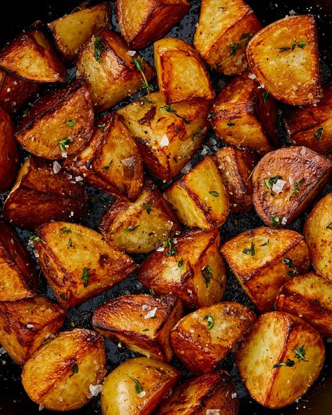 Potato Squash, Pan Fried Potatoes, Fried Potatoes Recipe, Searing Meat, Skillet Potatoes, Vegetables Recipes, Potato Sides, Cooks Illustrated, Potato Side Dishes