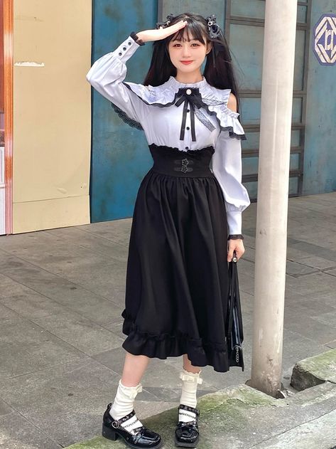 Larme Kei Fashion, Ruffle Skirt Outfit, Girly Kei, Jirai Kei, Kei Fashion, Casual Skirt Outfits, Skirt High Waist, High Waist Skirt, Kawaii Fashion Outfits