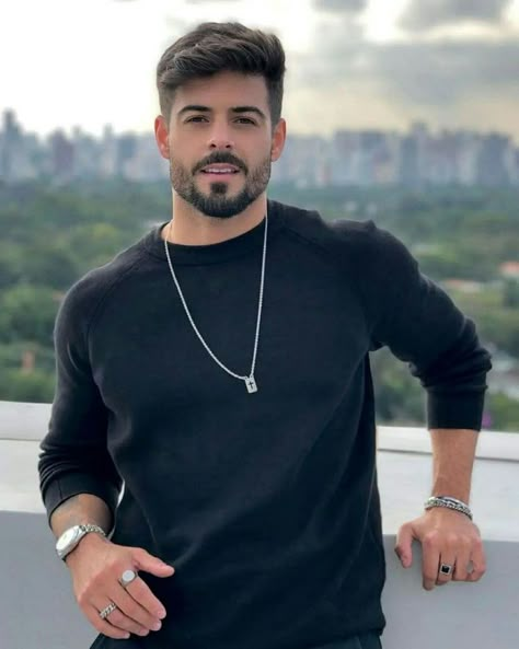 Eli Hairstyle, Formal Hairstyles For Men, Fade Haircut With Beard, Formal Hairstyles Men, Faded Beard Styles, Trending Hairstyles For Men, Boyz Dpz, Mens Hairstyles With Beard, Beard Styles Short