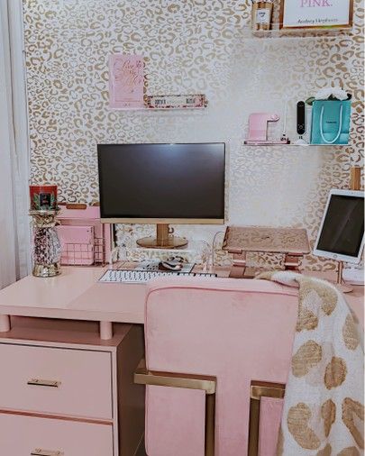 Blush Office Decor, Blush And Gold Office, Pink Office Desk, Pink And Gold Office, Pink Gold Office, Pink And White Office, Home Office Must Haves, Office Decor Pink, Blush Office