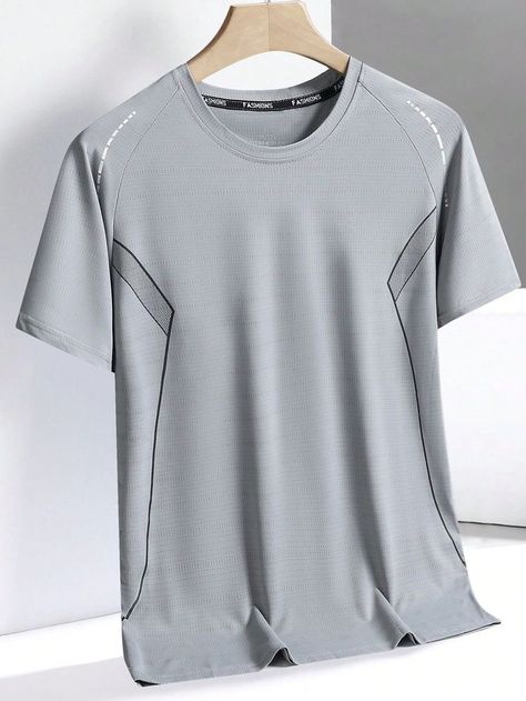 Active Wear Men, Techwear Shirt, Sporty Outfits Men, Sportswear Details, Men Activewear, Corporate Uniforms, Free T Shirt Design, Mesh Short, Sports Activewear