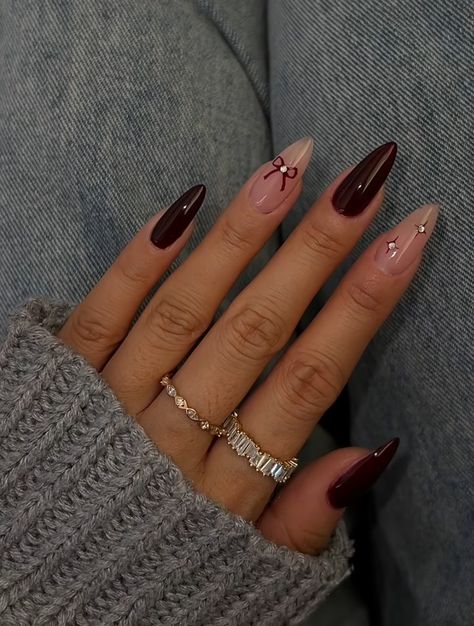 Plum Brown Nails, Prom Nails For Burgundy Dress, Elegant Nails Burgundy, Maroon Nails Prom, Plum Nail Ideas, Plum Acrylic Nails Design, Dark Feminine Nails Design, Asian Inspired Nails, Wine Red Acrylic Nails Designs