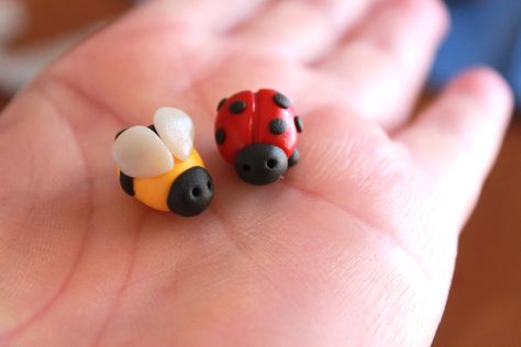 Polymer Clay Lady Bug or Bee - Mini Clay Lady Bug - Mini Clay Bee - Fairy Garden Accessory - Terrarium Accessory – Garden Decoration by GnomeWoods on Etsy https://www.etsy.com/listing/229825076/polymer-clay-lady-bug-or-bee-mini-clay Bee Fairy, Mini Clay, Polymer Clay Fairy, Fimo Polymer Clay, Sculpey Clay, Clay Fairies, Tanah Liat, Polymer Clay Animals, Polymer Crafts