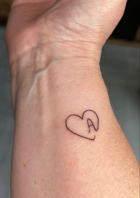 Hartje met letter A Lower Case A Tattoo, Tattoos With The Letter A, Tattoo With Letter A, A Tattoo Letter Initial, Letter A Tattoo Ideas, A Initial Tattoo, A Tattoo Letter, A Letter Tattoo, Pols Tattoo