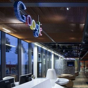 Google Super HQ  by PENSON Google Headquarters Interior, Dezeen Architecture, Google Headquarters, Google Office, Architecture Homes, Startup Office, Fun Office, Creative Office, Office Designs