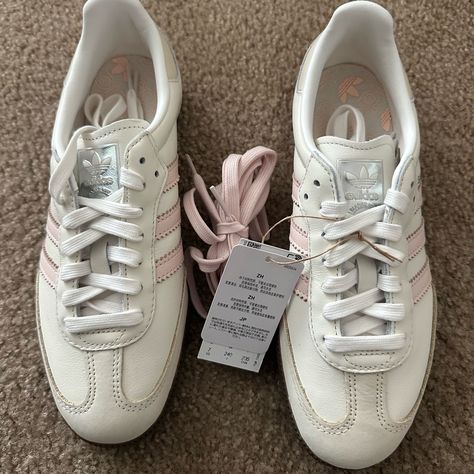 Authentic Comes With Pink Shoe Laces Nwt Never Worn Pink Adidas Samba, Pink Adidas Shoes Outfit, Sambas Pink, Pink Sambas, Adidas Samba Rose, Pink Shoe Laces, Pink Samba, Colorful Adidas, Pink Adidas Shoes