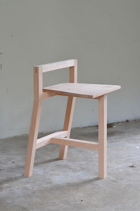 Beech Stool by Thomas Sprott Minimalist Furniture, Stool Design, Wood Stool, Plywood Furniture, Creative Furniture, Wooden Stools, Cool Chairs, Furniture Inspiration, Wooden Chair