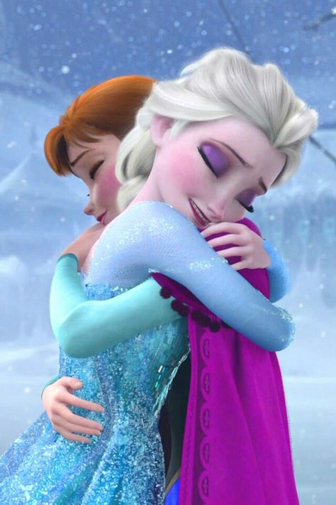 Anna and Elsa REUNITED!! Best Family Movies, Movies Family, Animiertes Gif, Frozen Sisters, Frozen Wallpaper, Image Princesse Disney, Frozen Pictures, Animation Disney, Disney Princess Elsa