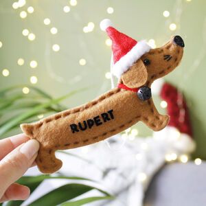 Sausage Dog Christmas, Olivia Morgan, Dog Christmas Photos, Dachshund Pattern, Felt Ornaments Patterns, Personalised Christmas Decorations, Felt Christmas Decorations, Dog Christmas Ornaments, Dachshund Christmas