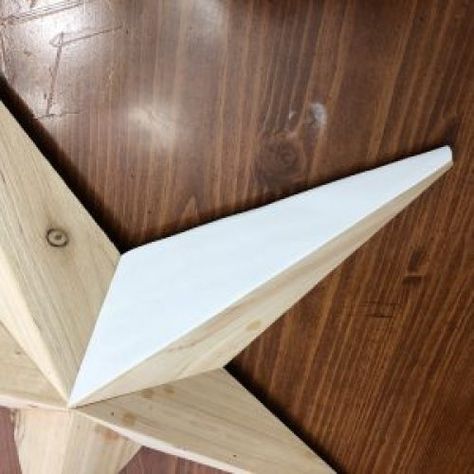 Diy Wooden Stars Pattern, Wooden Clothespin Crafts, Star Craft, Fun Diy Craft Projects, Christmas Diy Wood, Wood Art Diy, Wood Projects Plans, Wooden Christmas Crafts, Summer Classes