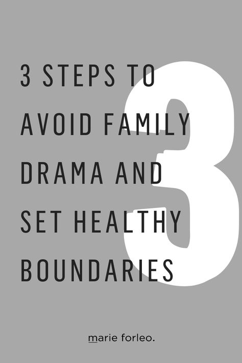 Want to stay far away from family drama? Marie Forleo shares 3 tips on how to set boundaries and stay focused in the middle of family mess.  #DealingWithFamily #HomeForTheHolidays #HolidayTime #FamilyDrama #Boundaries #StayingFocused #MarieForleo #MarieTV Family Drama Quotes, Boundaries Tips, Boundaries Family, Family Conflict Resolution, Boundaries Activities, Boundaries With Family, Toxic Families, Friendship Tips, How To Handle Conflict