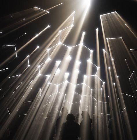 Pneuhaus' Atmosphere Installation Turns Sunlight Into Architectural Elements In Space Shadow Architecture, Light Art Installation, Architectural Lighting Design, Vintage Industrial Lighting, 3d Studio, Light And Space, Art Installation, Light Architecture, Design Living Room