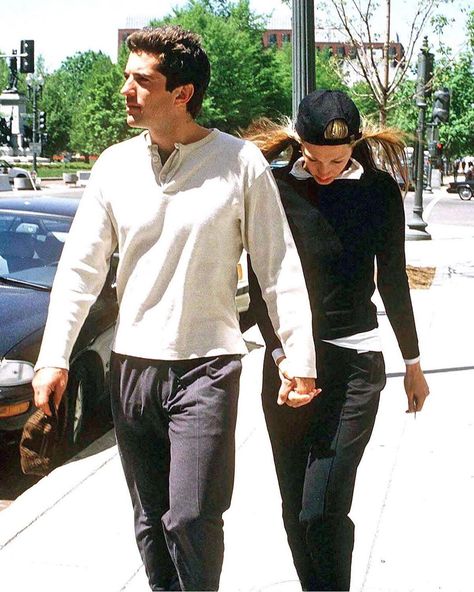 Jfk Jr And Carolyn Bessette, Carolyn Bessette, John Junior, Doll Halloween Costume, Jfk Jr, John Fitzgerald, Junior Fashion, Famous Couples, Coastal Chic