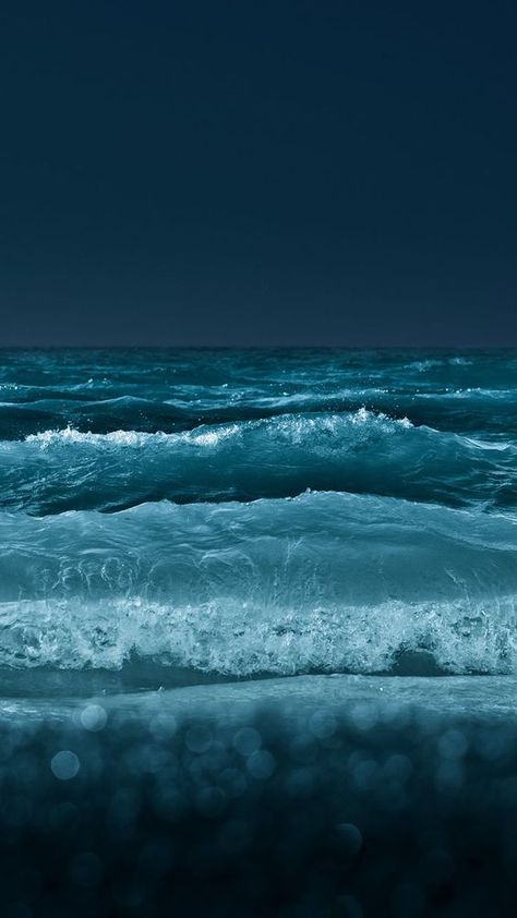 Ocean Darkness, The Sea Aesthetic, Dark Blue Sea Wallpaper, Deep Blue Sea Aesthetic, Dark Blue Ocean Aesthetic, The Sea Photography, Ed Wallpaper, Whatsapp Wallpapers Hd, Deep Blue Ocean