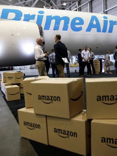 Hey FedEx... look behind you... Amazon Could Soon Be The World's Biggest Shipping Company - Forbes: https://www.forbes.com/sites/stephenmcbride1/2019/09/24/amazon-could-soon-be-the-worlds-biggest-shipping-company/#2138b4af18ad Apple Gift Card, Beach House Interior Design, Amazon Seller, Cloud Services, Services Business, Shipping Company, Wall Street Journal, Selling Online, Amazon Prime