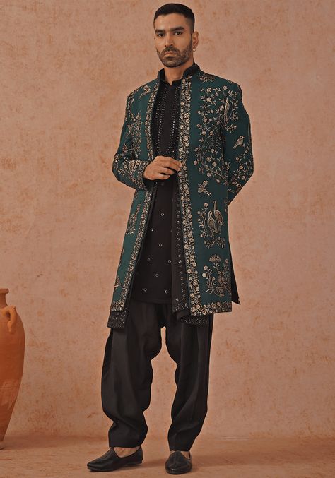 Emerald Green Indo Western Sherwani Set With Dupatta Kalpraag - Fabilicious Fashion Sabyasachi Kurta For Men, Kurta Designs Men's For Diwali, Mens Mehendi Outfits, Sangeet Kurta For Men, Mens Indian Wear Wedding, Wedding Outfits For Men Indian, Indowestern Outfits For Men Indian Weddings, Sangeet Outfit Men, Indian Wedding Outfit For Men