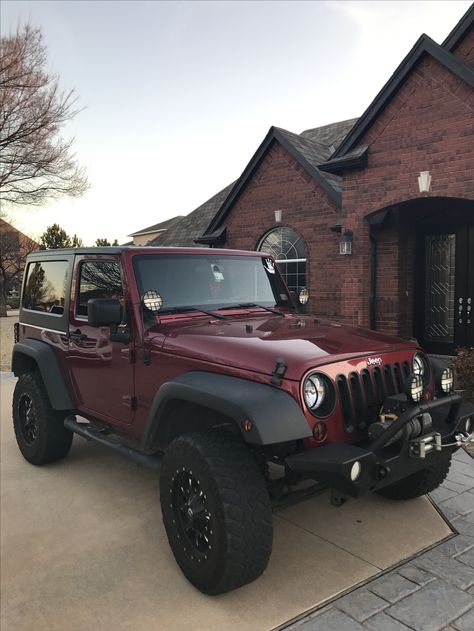 Maroon Jeep Wrangler Auto Jeep, Wrangler Jeep, Car Wheels Rims, Dream Cars Jeep, Car Goals, Jeep Lover, Jeep Wrangler Rubicon, Bmw I8, Jeep Cj