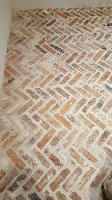 Chicago brick floor.  Ideally, these old Chicago brick pavers would be laid out in the mudroom area. Chicago Brick, Brick Floor, Brick Pavers, Brick Tiles, Brick Flooring, Hus Inspiration, Laundry Mud Room, Retro Home, Floor Design