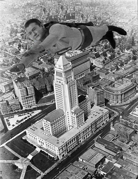 Superman flying Los Angeles City Hall, California Camping, California History, Los Angeles City, Vintage Los Angeles, Art Deco Architecture, Los Angeles Area, City Of Angels, Nova York