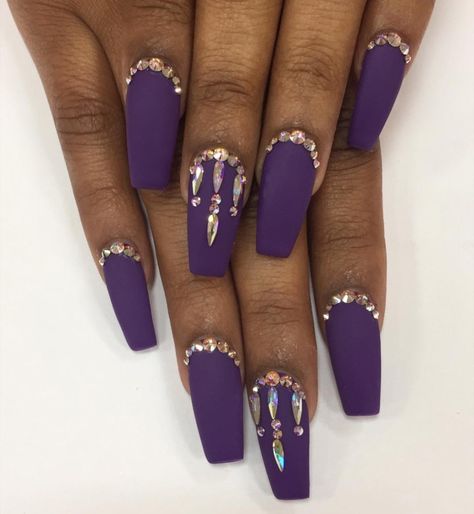 Matte Purple And Gold Nails, Purple Nails With Rhinestones Bling, Dark Purple Nails With Rhinestones, Rhinestone Nails Purple, Matte Purple Nail Designs, Purple Formal Nails, Purple With Gold Nails, Purple Rhinestone Nail Designs, Rhinestone Nail Placement