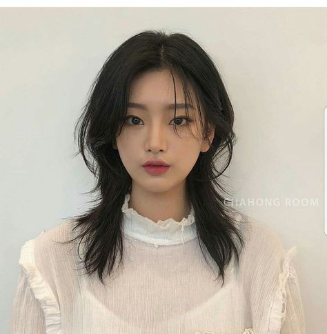 Short Hair Round Face Asian, Face Asian, Asian Short Hair, Wolf Cut, Shot Hair Styles, Short Hair Styles For Round Faces, Penteado Cabelo Curto, 짧은 머리, Fete Anime