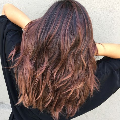 Dark Brown Hair With Rose Gold Balayage Rose Brown Hair Color Balayage, Subtle Rose Gold Balayage Brunette, Brown Hair With Pink Balayage, Baby Pink Highlights In Brown Hair, Rose Brown Highlights, Rose Brown Balayage, Rose Brown Hair, Balayage Hair Rose, Rose Gold Hair Brunette