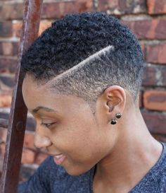 Black Women Haircuts Short Fade, Gray Haircuts, Fade Haircut Women, Black Haircuts, Natural Haircuts, 3c Natural Hair, Trendy We Fryzurach, Short Natural Haircuts, Short Black Hair