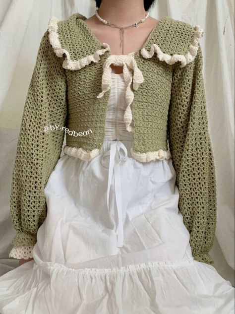 Crochet Korean Fashion, Crochet Puffy Sleeves, Korean Crochet, Jaket Crochet, Crochet Sweater Design, Breastfeeding Fashion, Cardigan Rajut, Gilet Crochet, Amazing Crochet