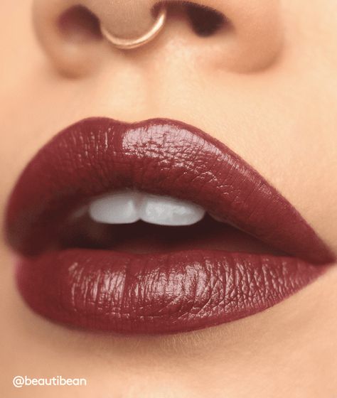 Trixie Cosmetics, Vampire Queen, Makeup Eye Looks, Gloss Lipstick, Makeup Pictures, Beautiful Lips, Lipstick Makeup, Lipstick Colors, Mode Inspiration